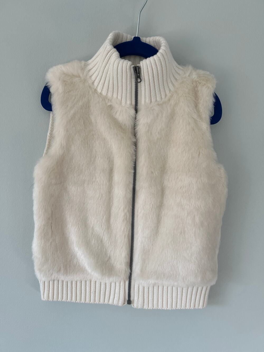 Gap Kids Ivory Faux Fur Vest Extra Small